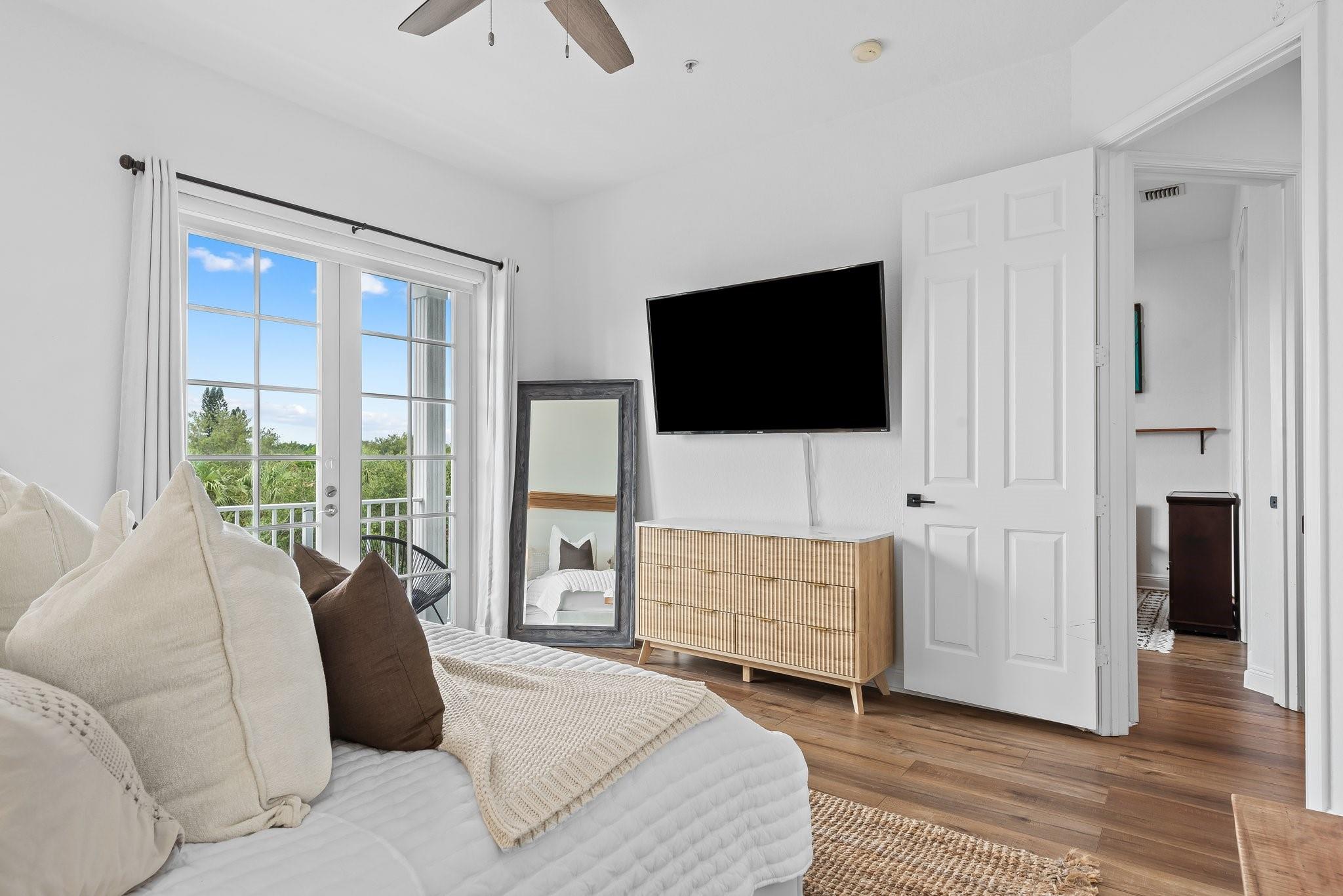 Lakeside Village of Davie - Residential