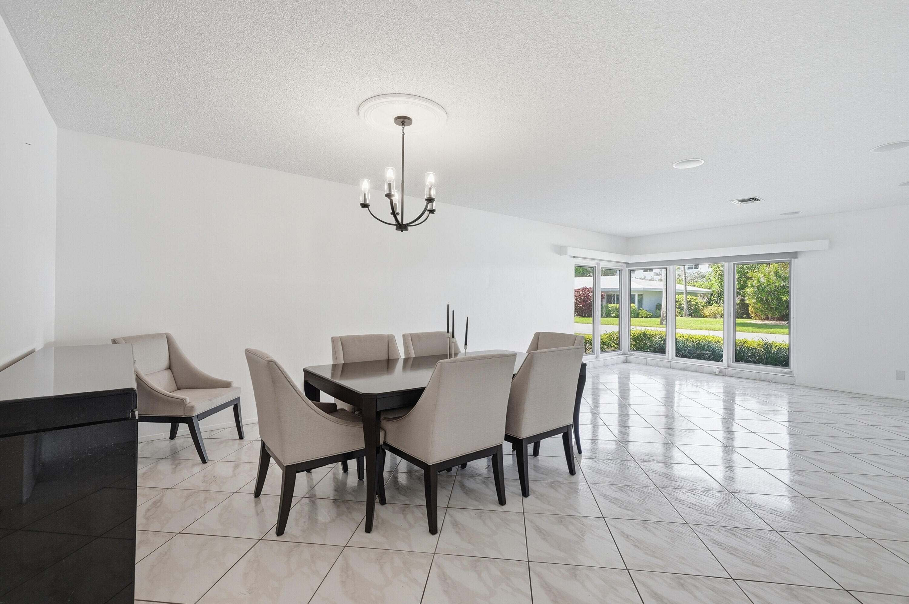 PALM CLUB CO-OP - Residential