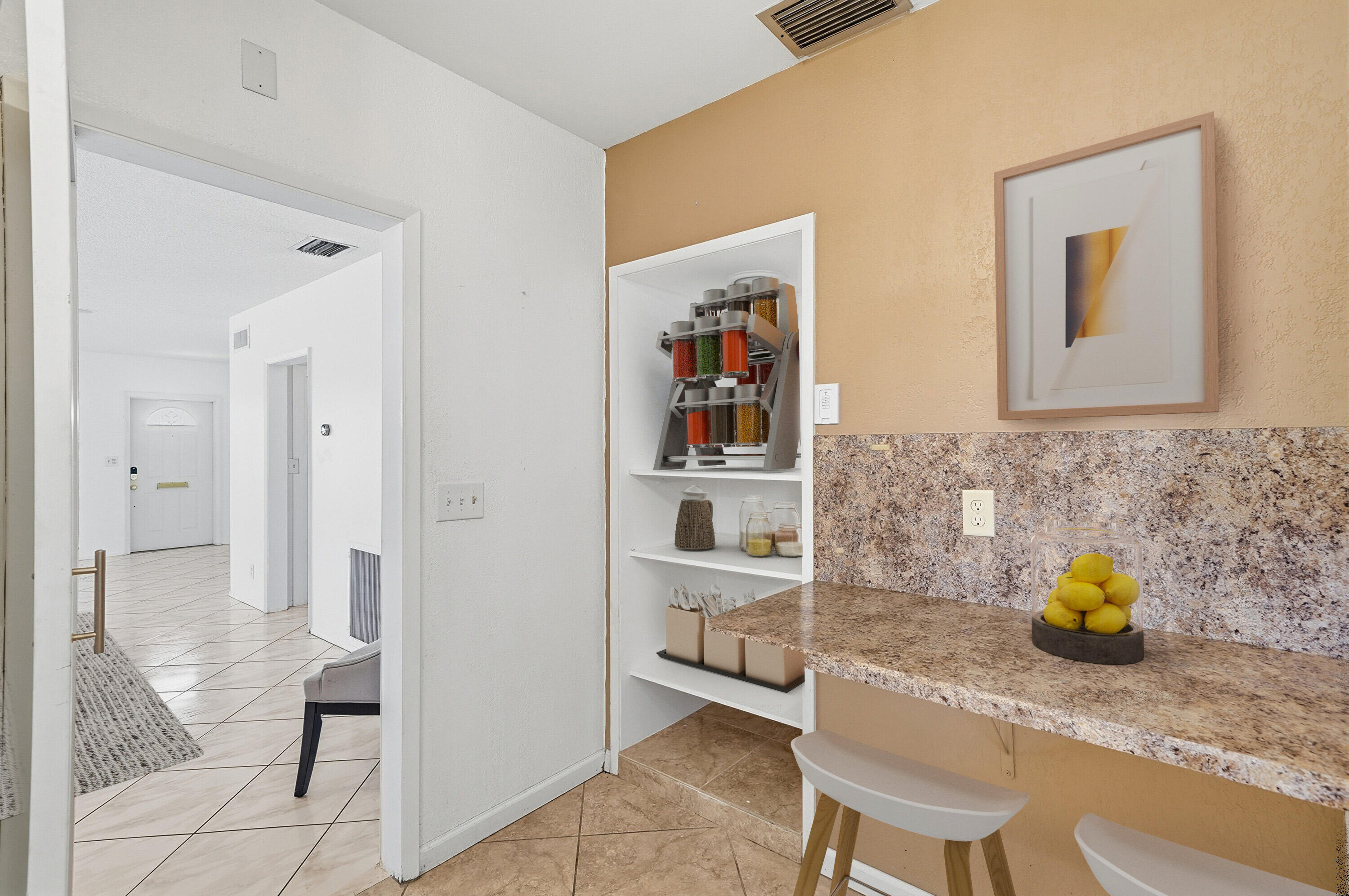 PALM CLUB CO-OP - Residential