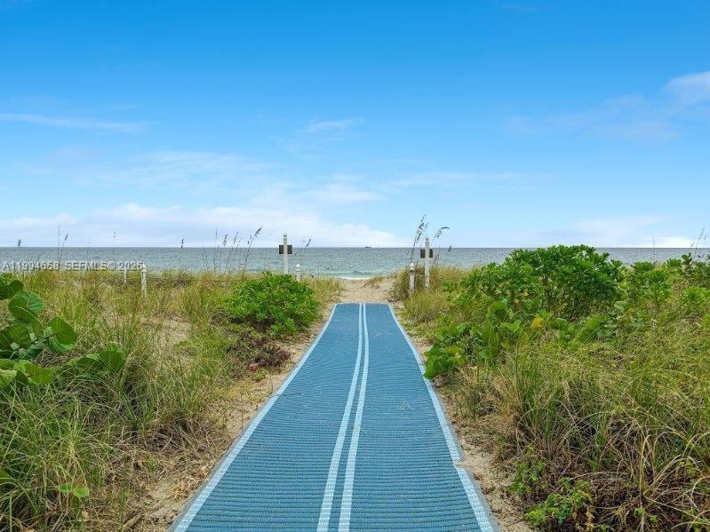 PALM CLUB CO-OP - Residential