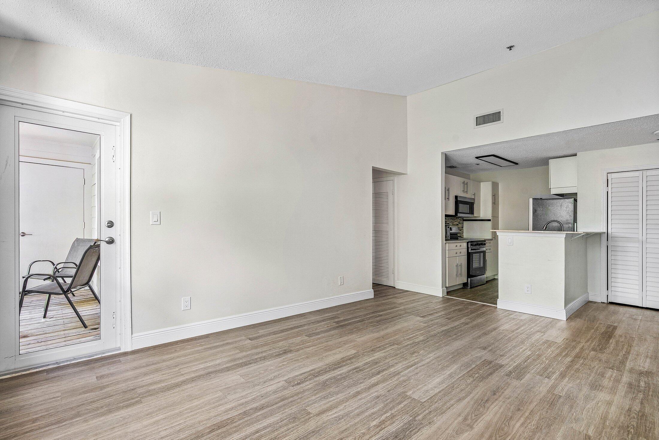 BOYNTON LANDINGS CONDO - Residential Lease