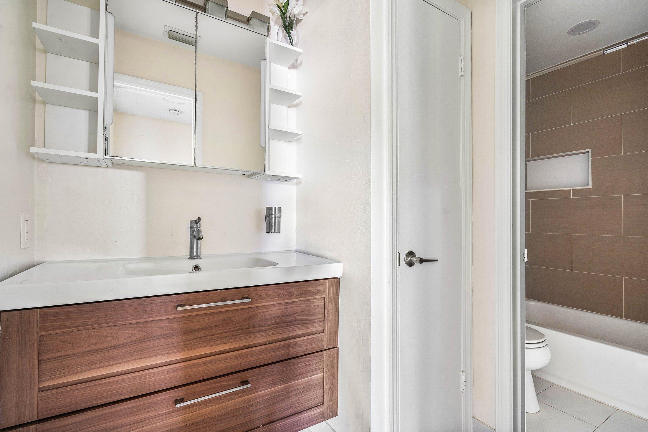 BOYNTON LANDINGS CONDO - Residential Lease