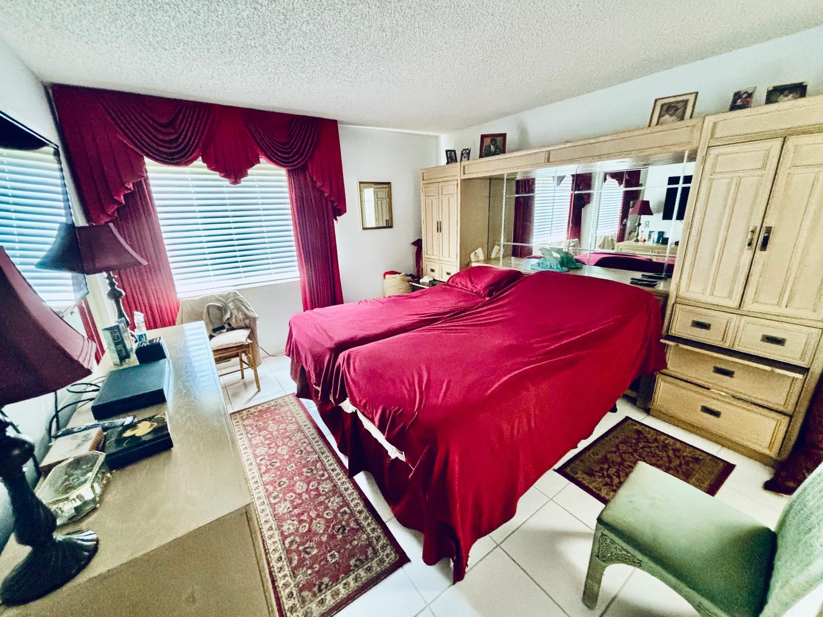 PINE RIDGE NORTH I CONDO - Residential