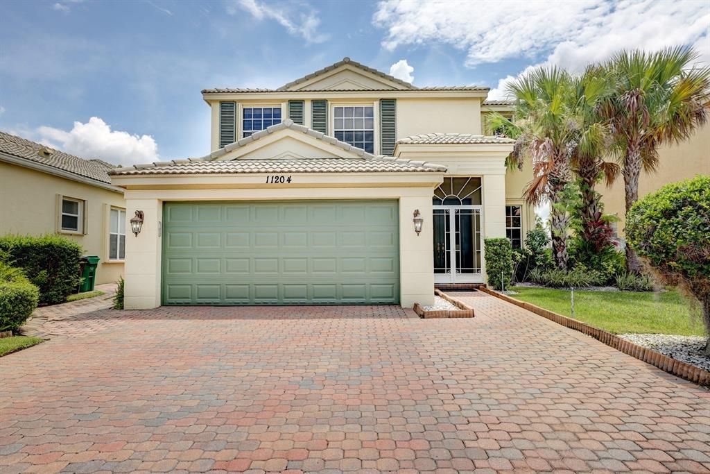 Photo of 11204 SW Kingslake Circle, Port Saint Lucie, FL 34987 (MLS # R10736127)