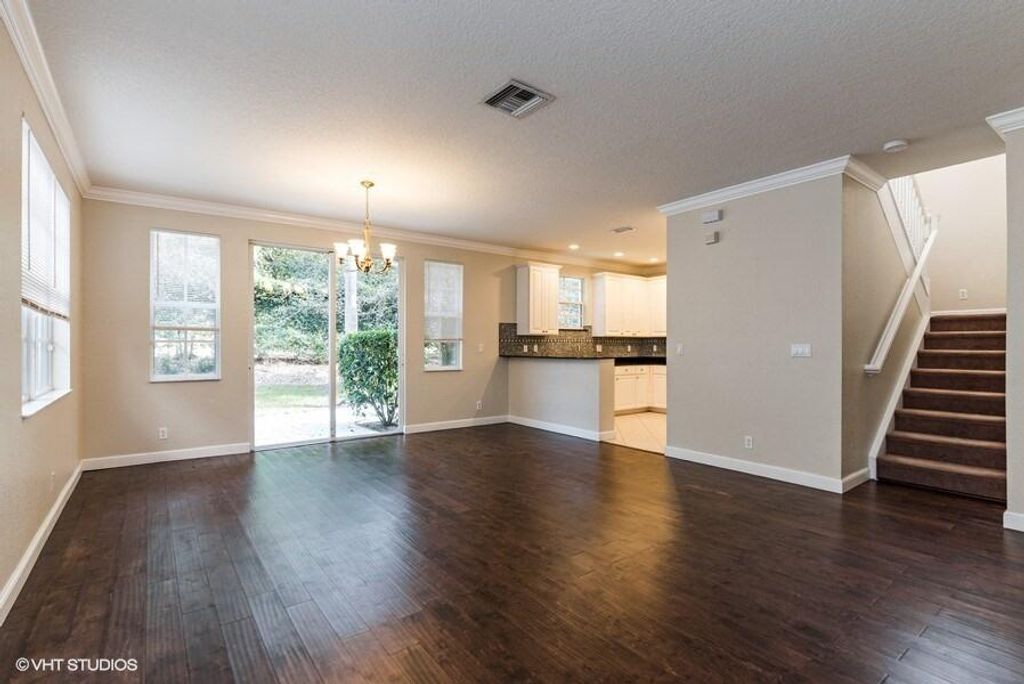 Photo of 623 Castle Drive, Palm Beach Gardens, FL 33410 (MLS # R11049458)