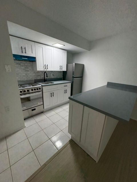 1204 Bahama Bnd E1 Coconut Creek FL 33066