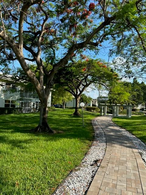1204 Bahama Bnd E1