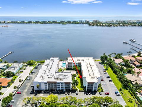 1516 S Lakeside Drive 110 Lake Worth Beach FL 33460