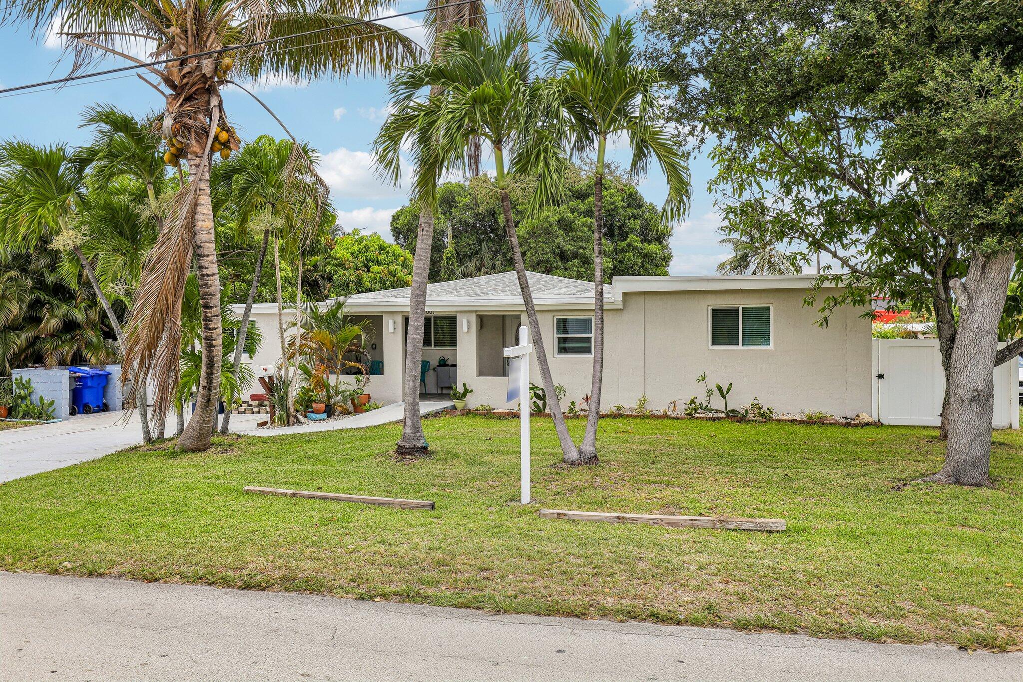 2001 N 22ND Avenue, Hollywood FL 33020