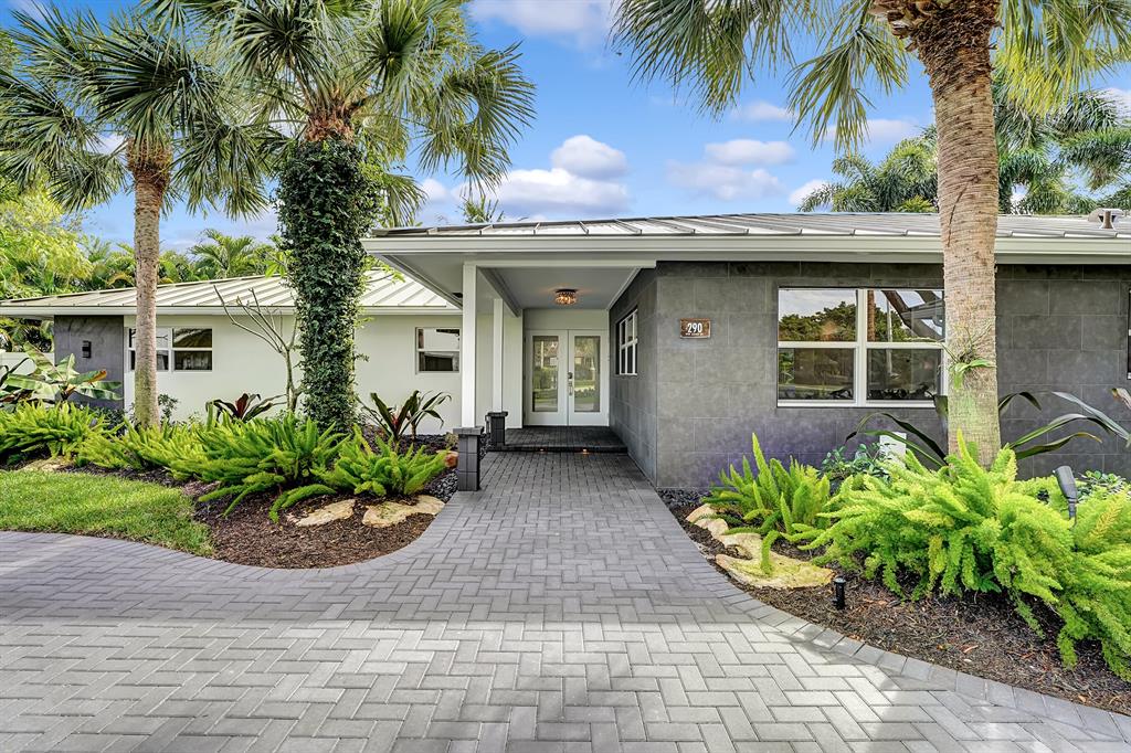 LAKE SHORE ESTATESLAKE ID - Residential