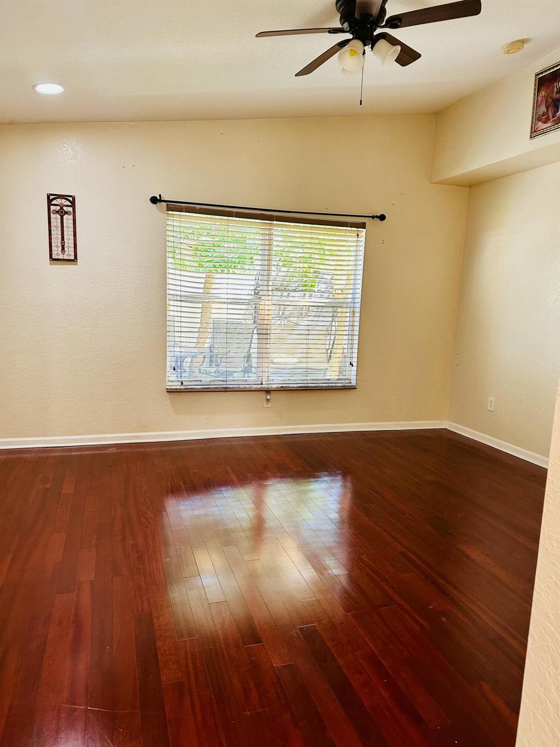 NAUTICA ISLES 3 - Residential