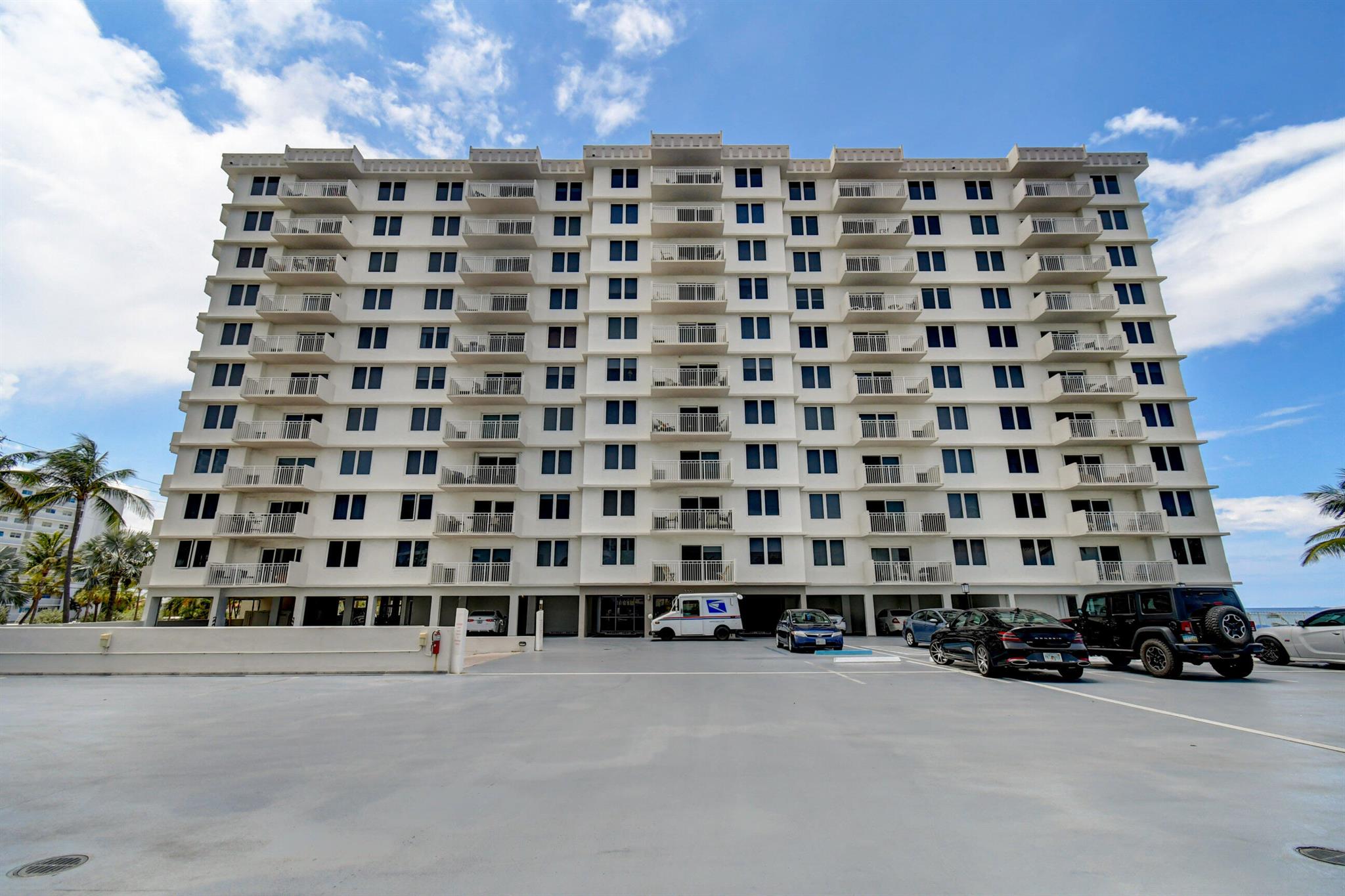 AMBASSADORS V SOUTH CONDO - Residential