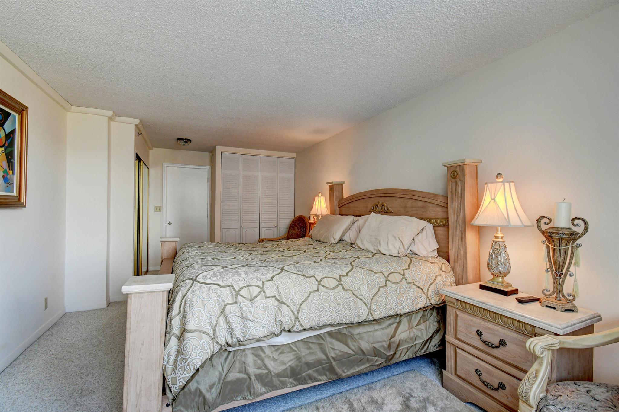 AMBASSADORS V SOUTH CONDO - Residential