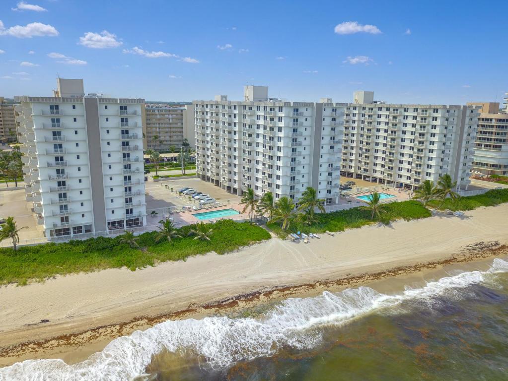 AMBASSADORS V SOUTH CONDO - Residential