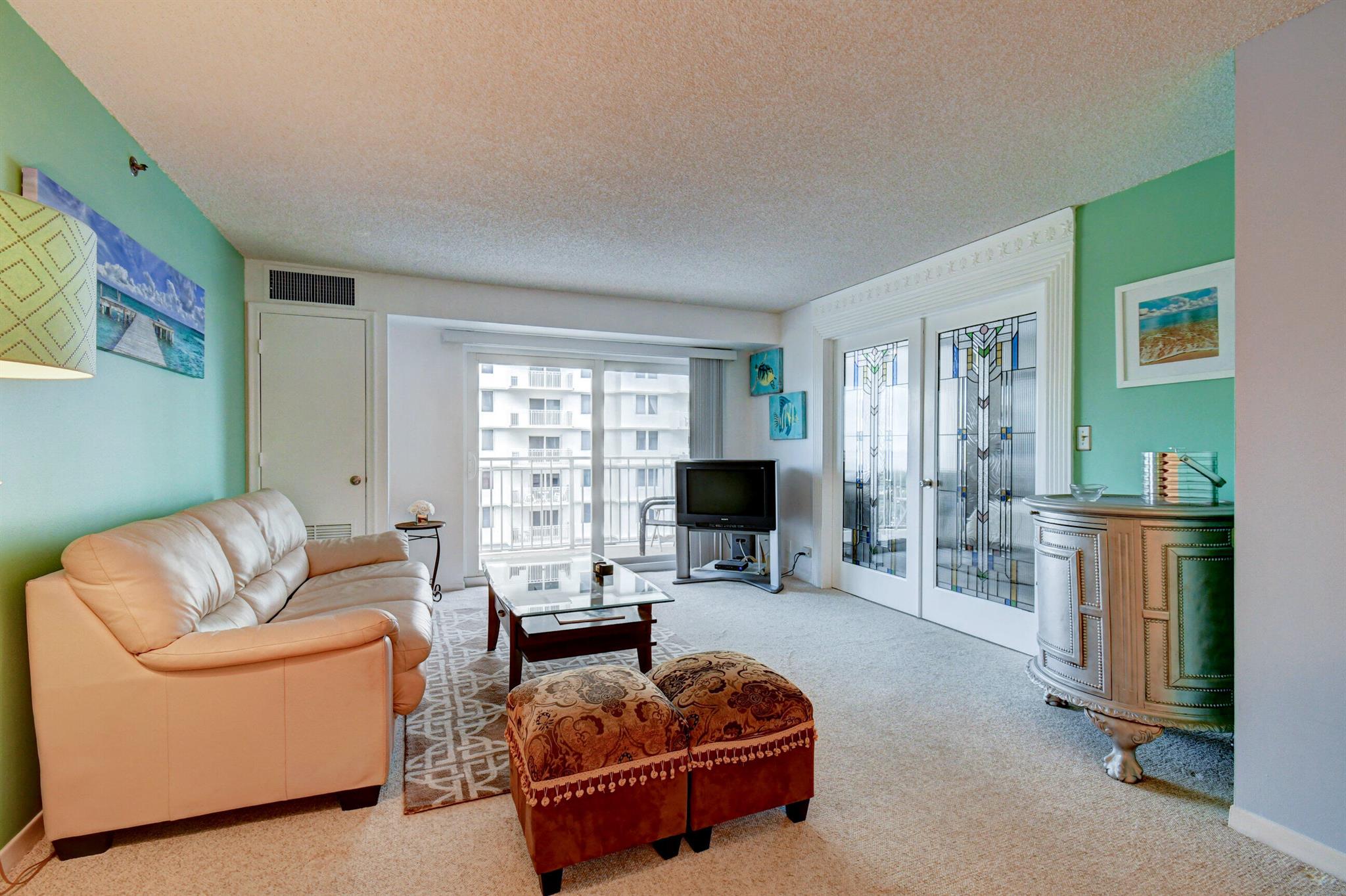 AMBASSADORS V SOUTH CONDO - Residential