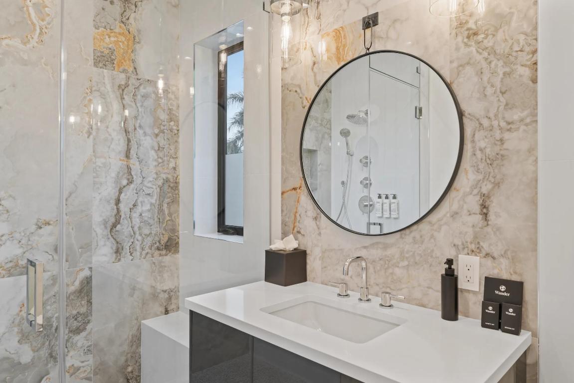 NORTH SHORE TERRACE PL NO 1 - Residential Lease