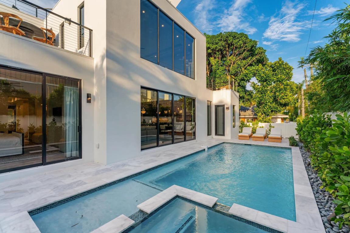 NORTH SHORE TERRACE PL NO 1 - Residential Lease