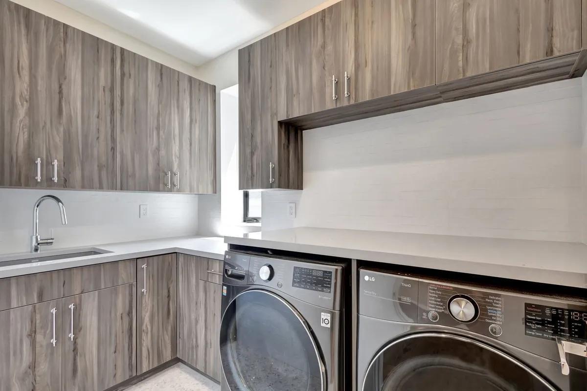 NORTH SHORE TERRACE PL NO - Residential Lease