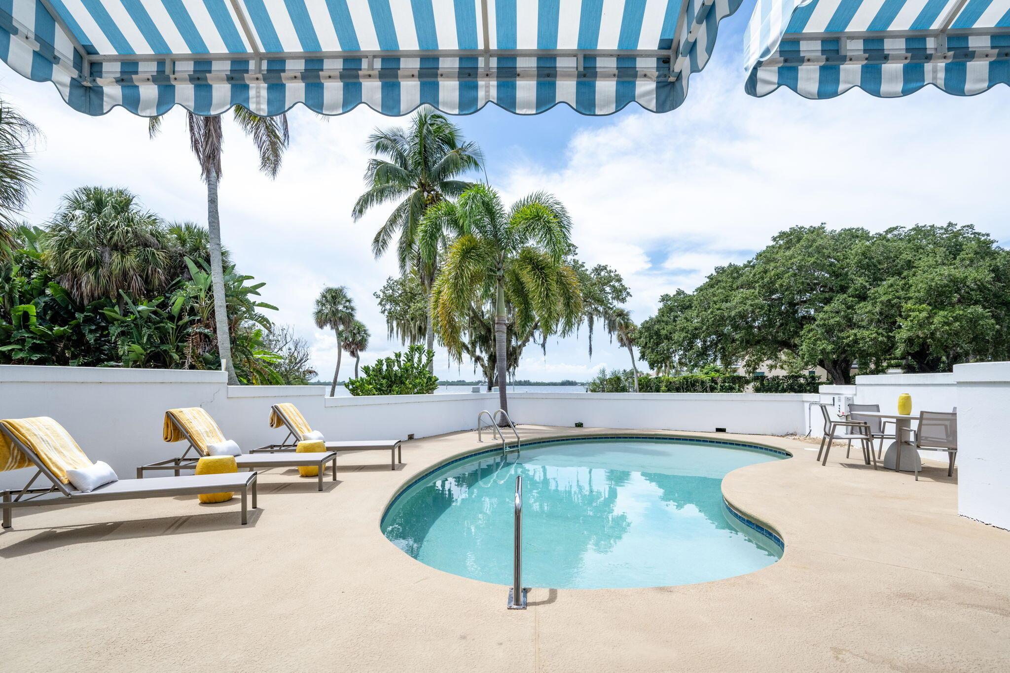 INDIAN BAY - Residential