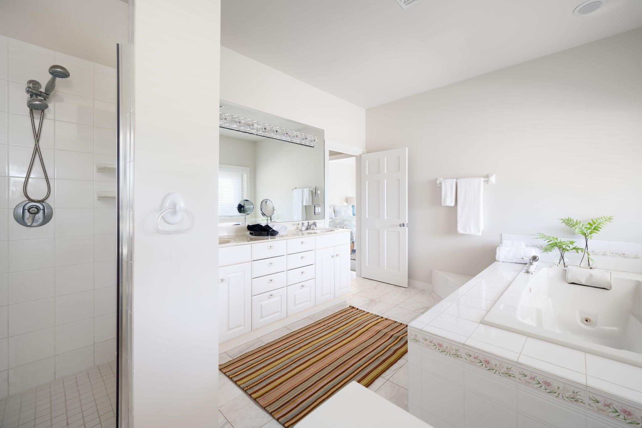 INDIAN BAY - Residential