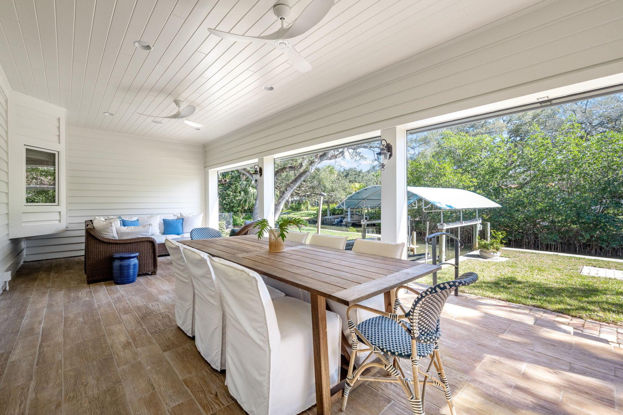 INDIAN BAY - Residential