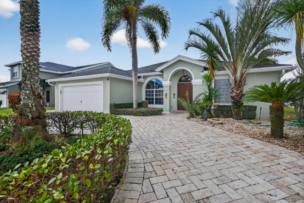 Photo of 9121 Paragon Way, Boynton Beach, FL 33472 (MLS # R11158303)
