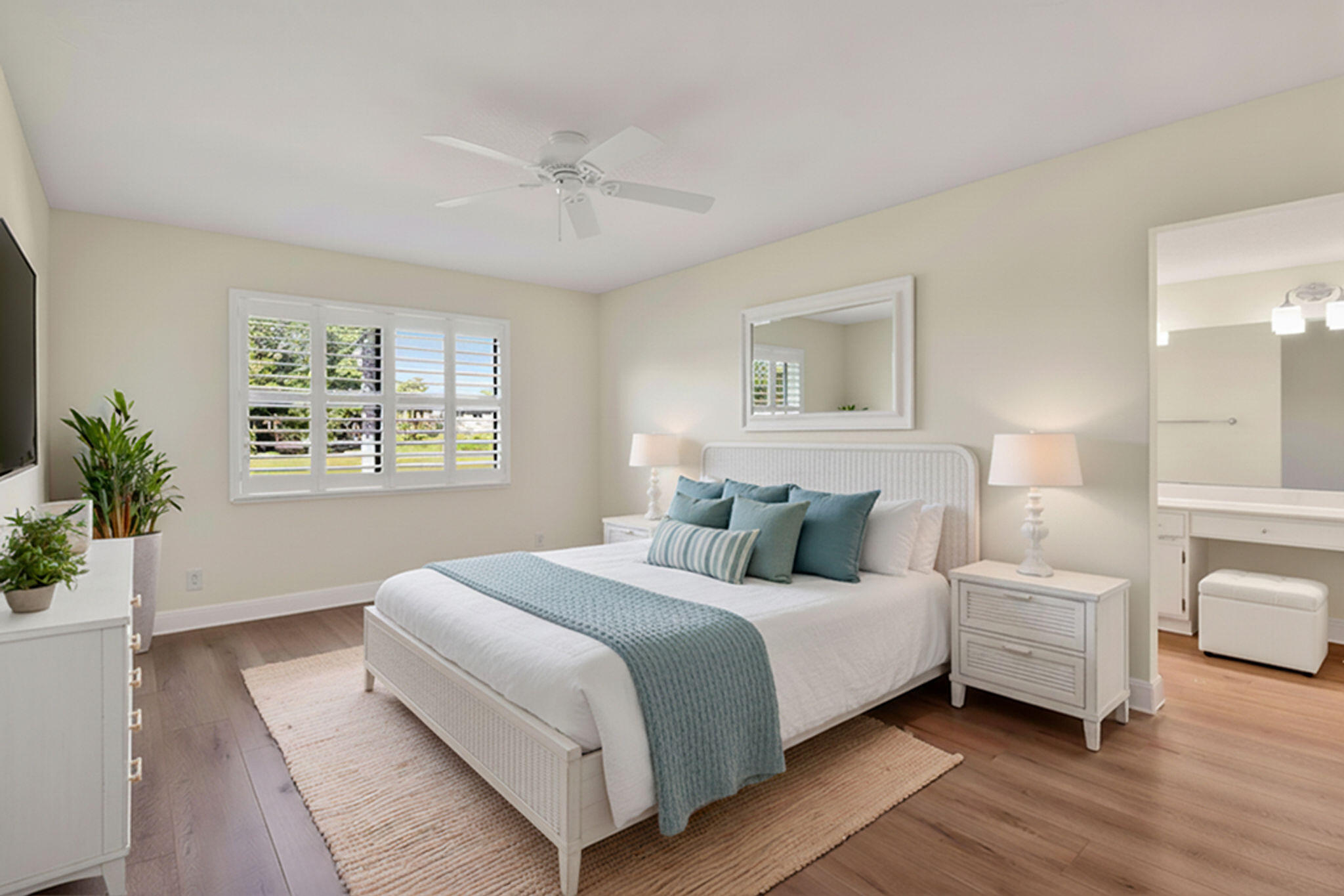 WATERBEND AT JONATHANS LANDING CONDO - Residential