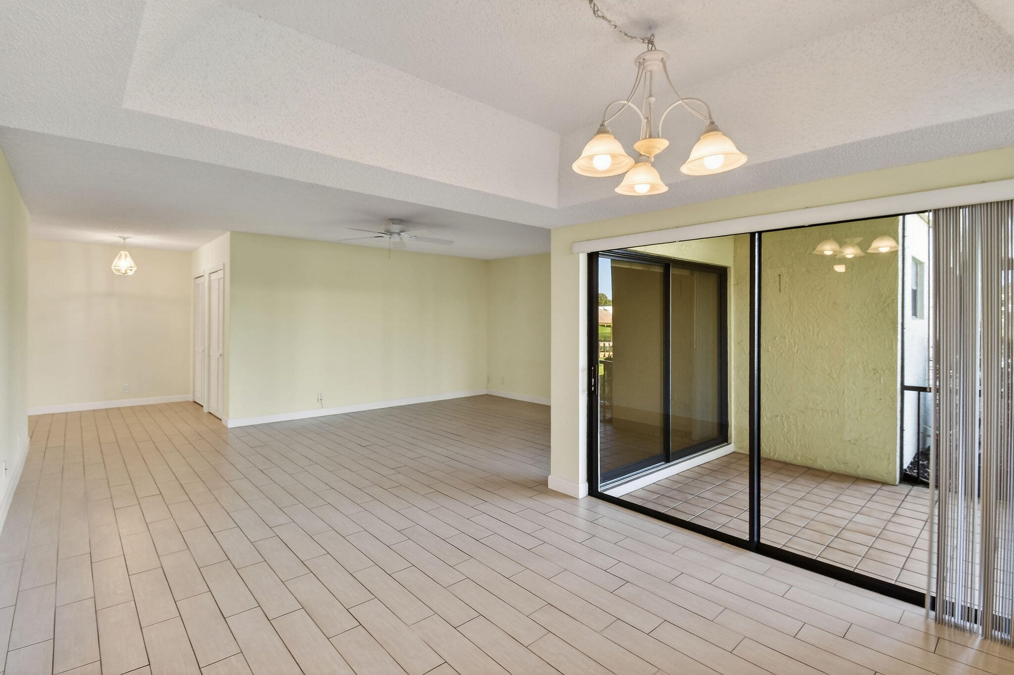 WATERBEND AT JONATHANS LANDING CONDO - Residential