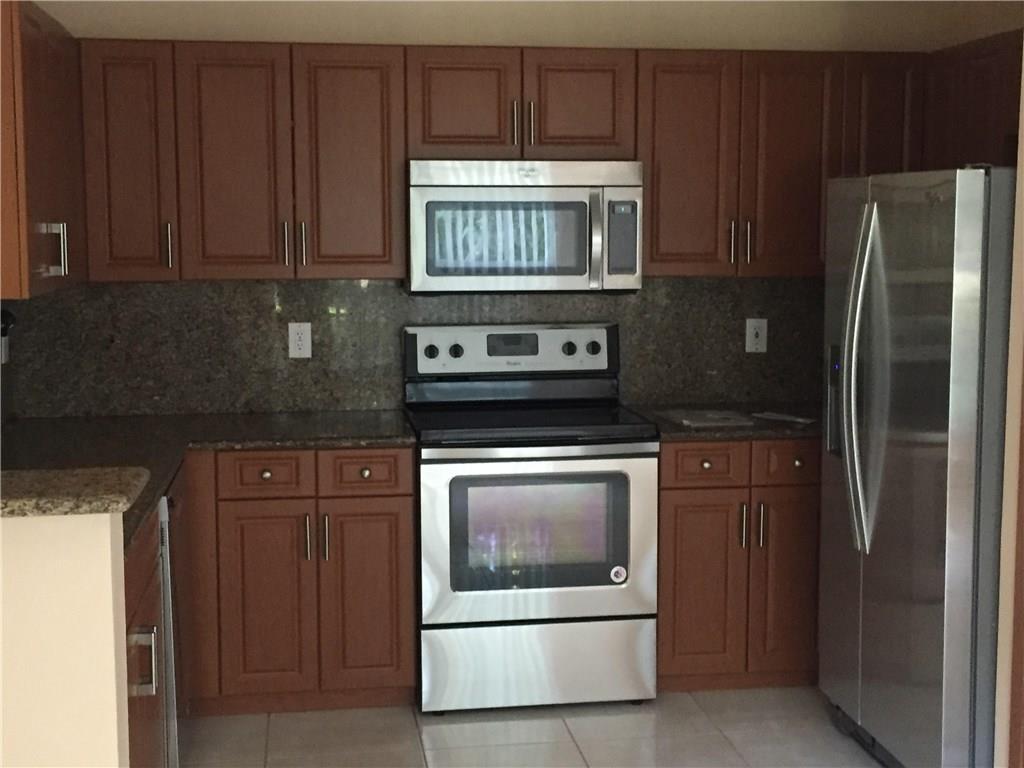 Pine Ridge South 133-16 B - Residential Lease