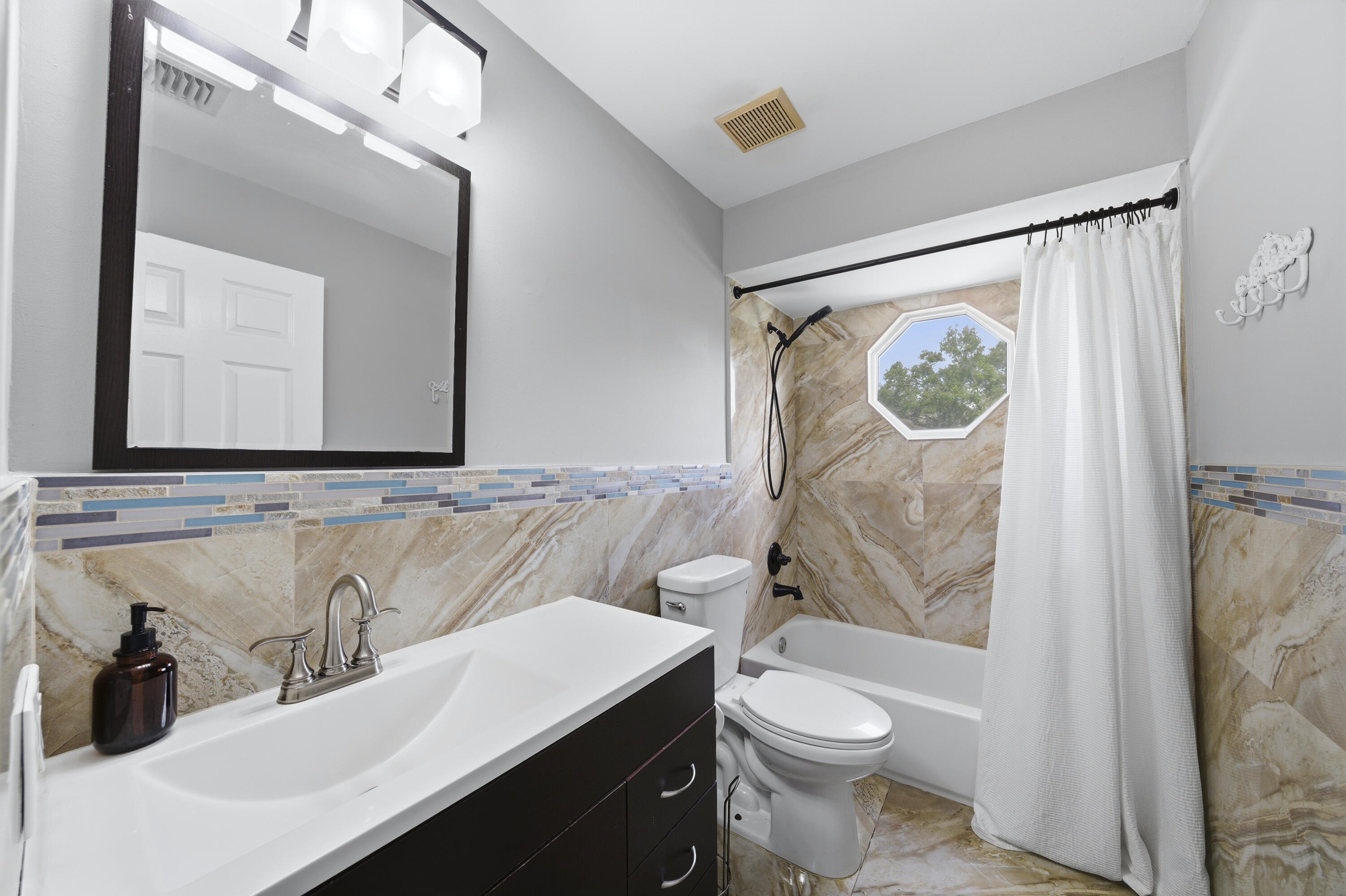 PEMBROKE FALLS PHASE 2 - Residential