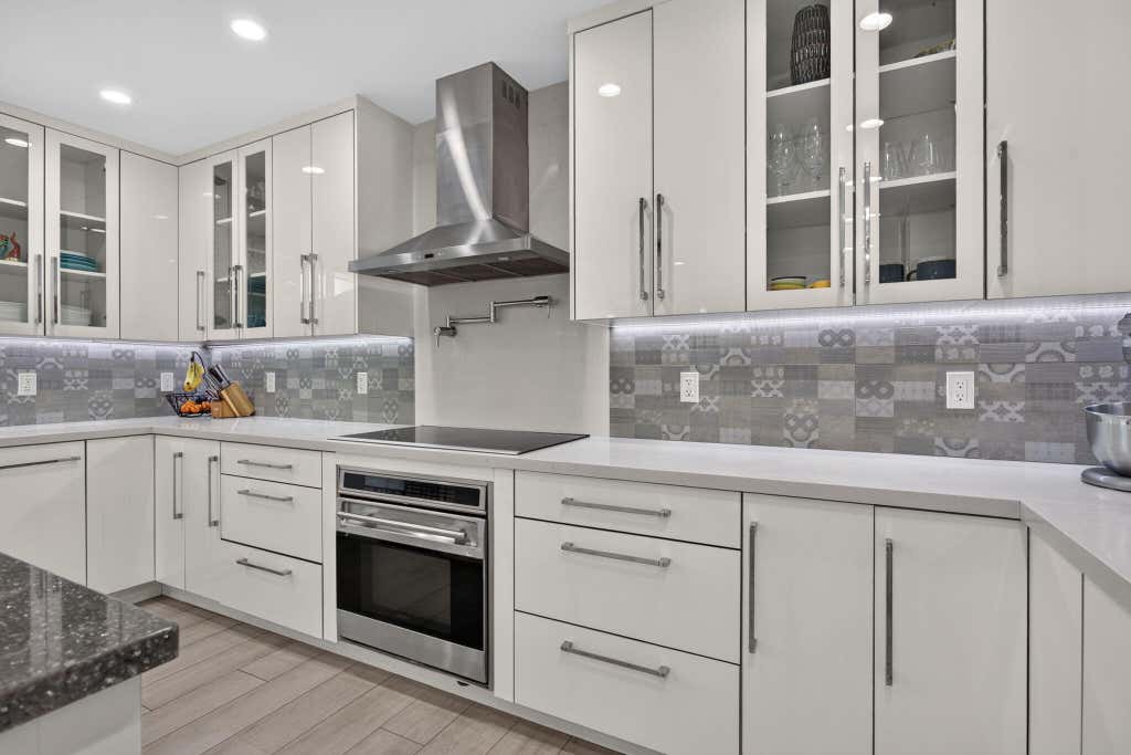 Photo of 1270 SE 14th Court, Deerfield Beach, FL 33441 (MLS # B26056603)