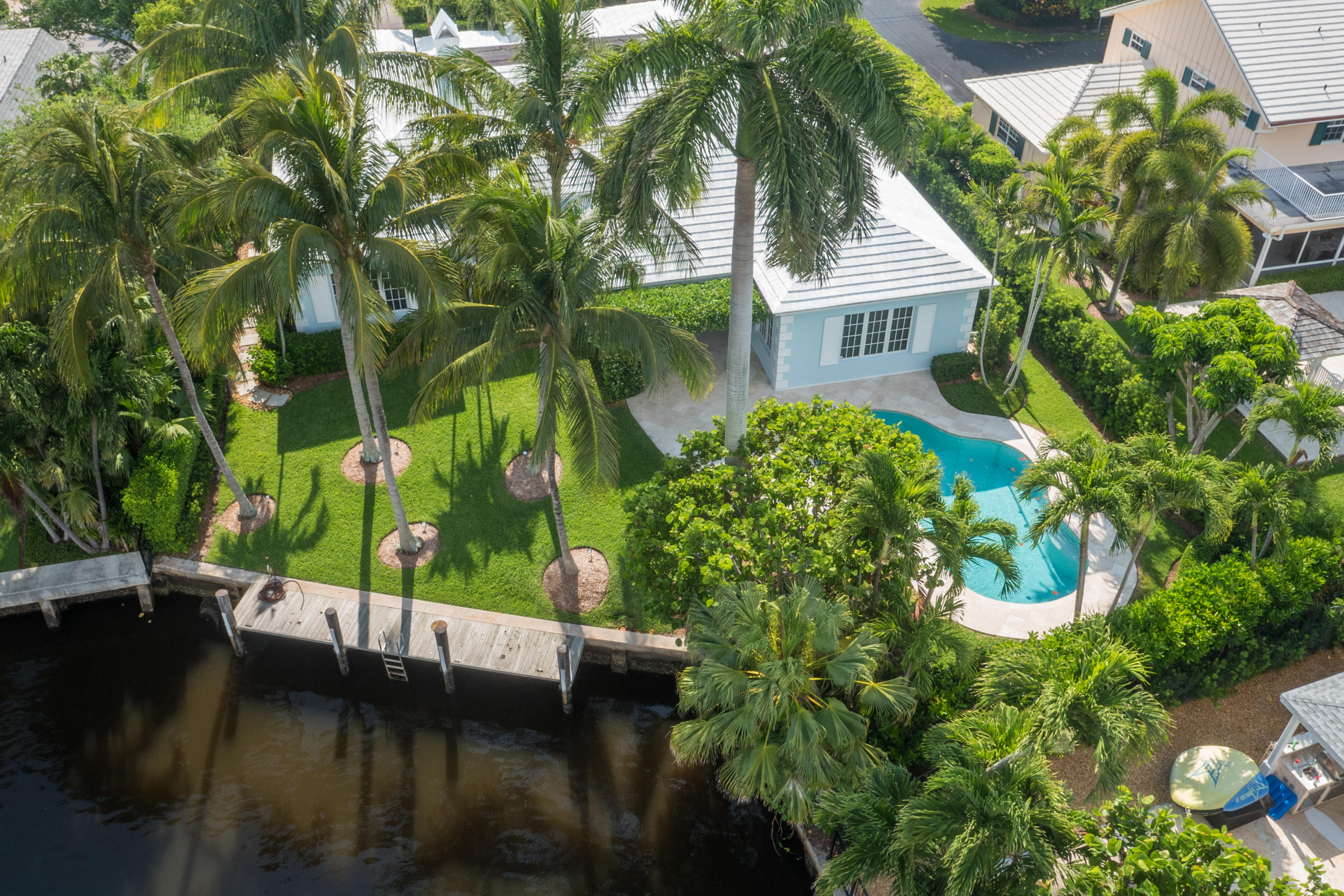 GULFSTREAM COVE - Residential