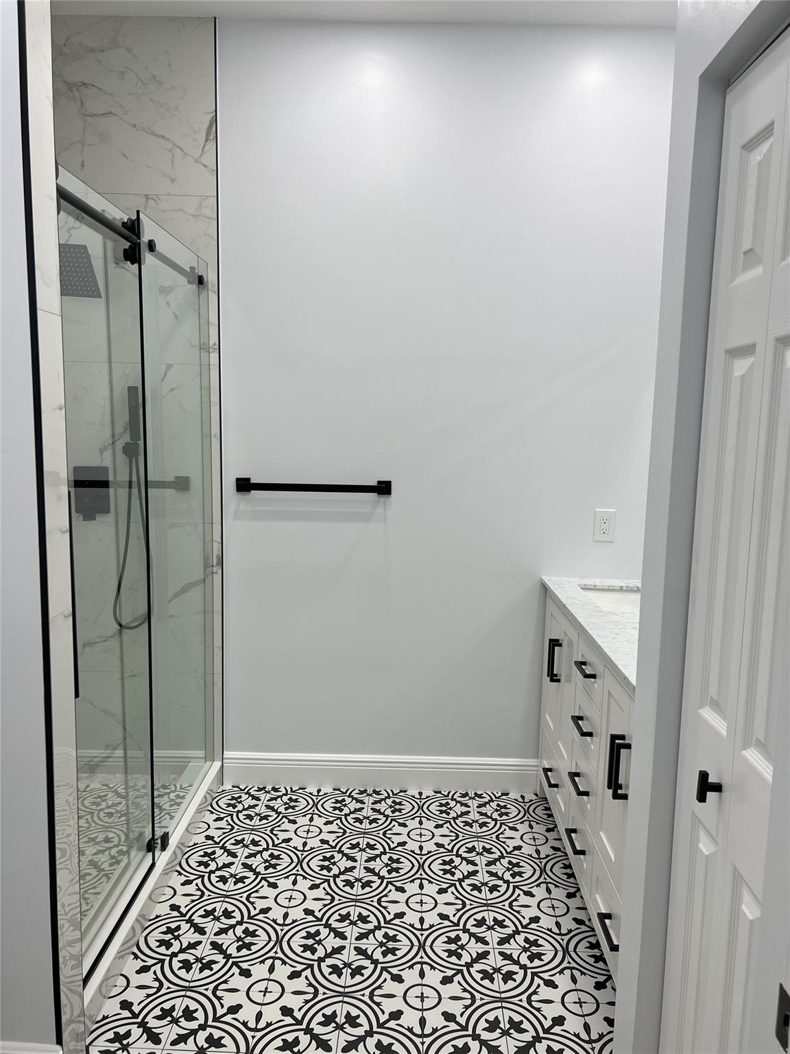 PLATINA/ALEXANDRIA VILLAG - Residential