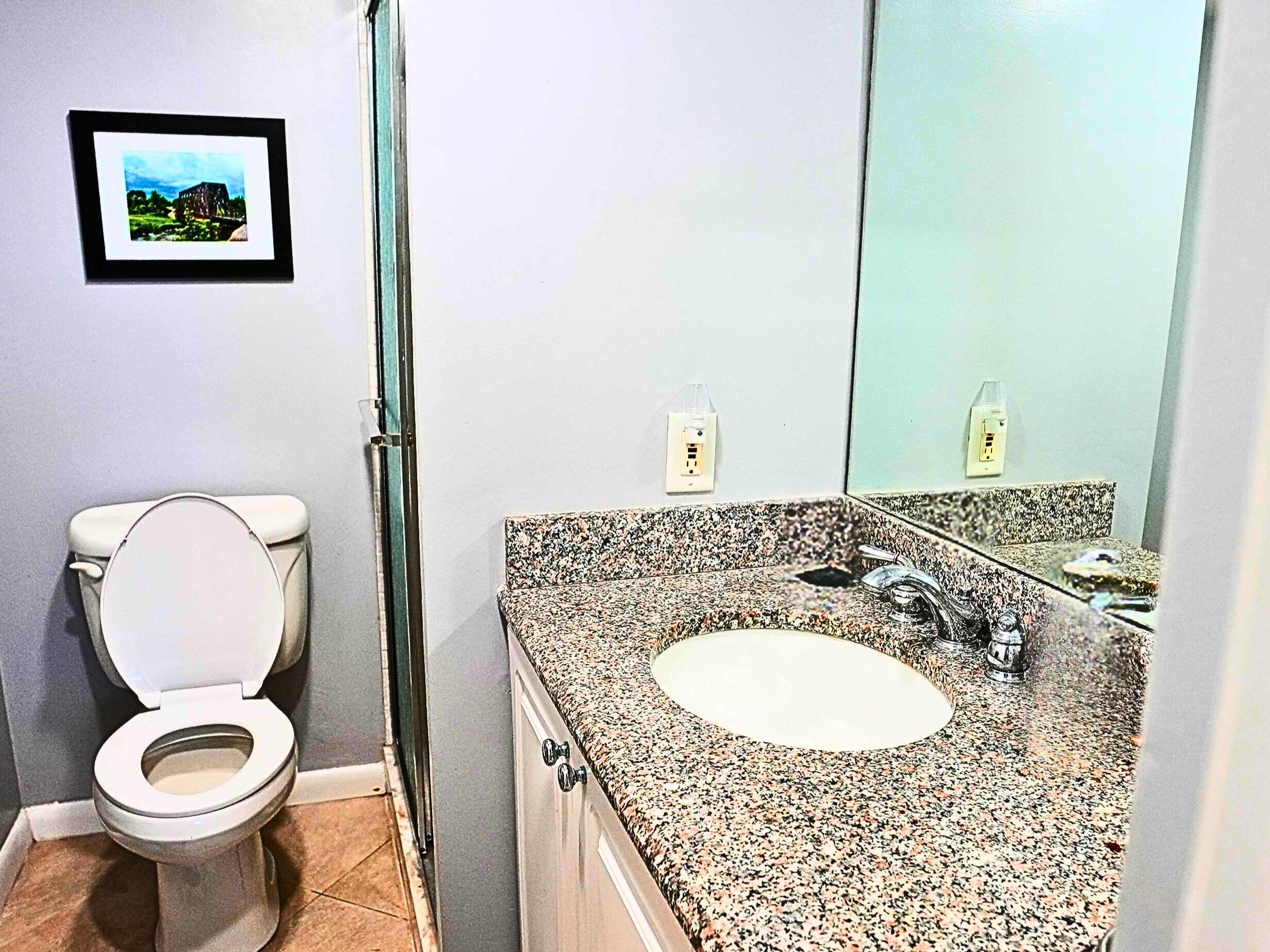 BREAKERS
CONDOMINIUM - Residential