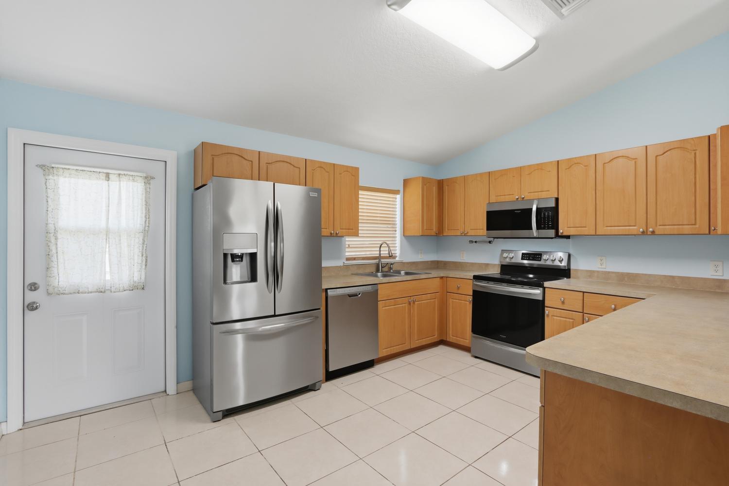 PORT ST LUCIE SECTION 33 - Residential
