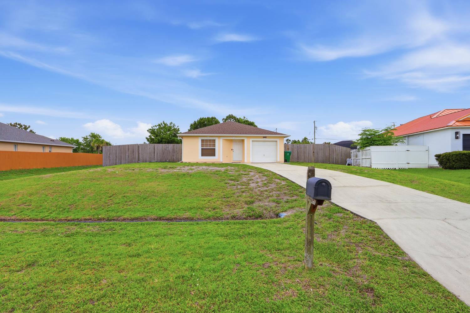4461 SW Jaunt Road