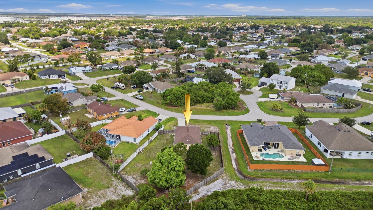 PORT ST LUCIE SECTION 33 - Residential