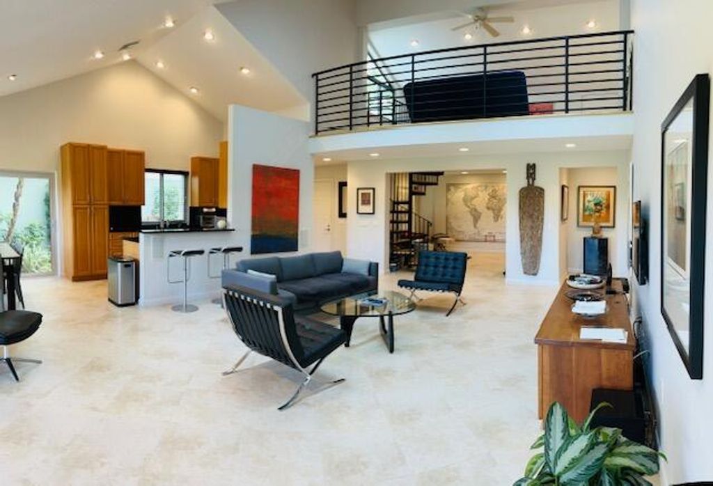 Photo of 400 River Edge Road, Jupiter, FL 33477 (MLS # R10772926)