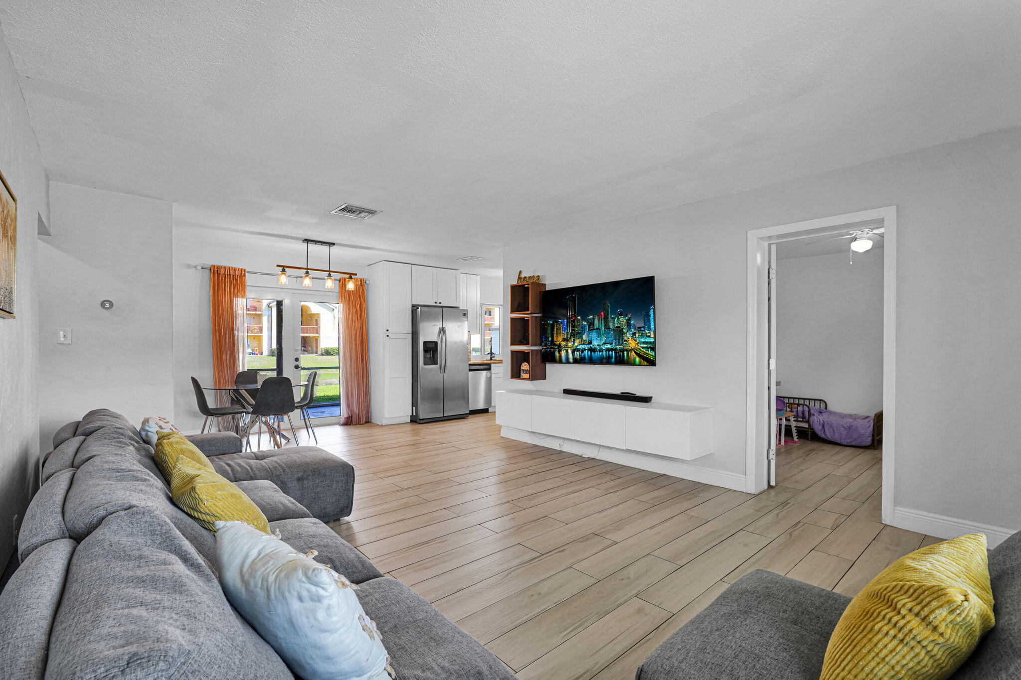 WESTWOOD COMMUNITY 3 - Residential