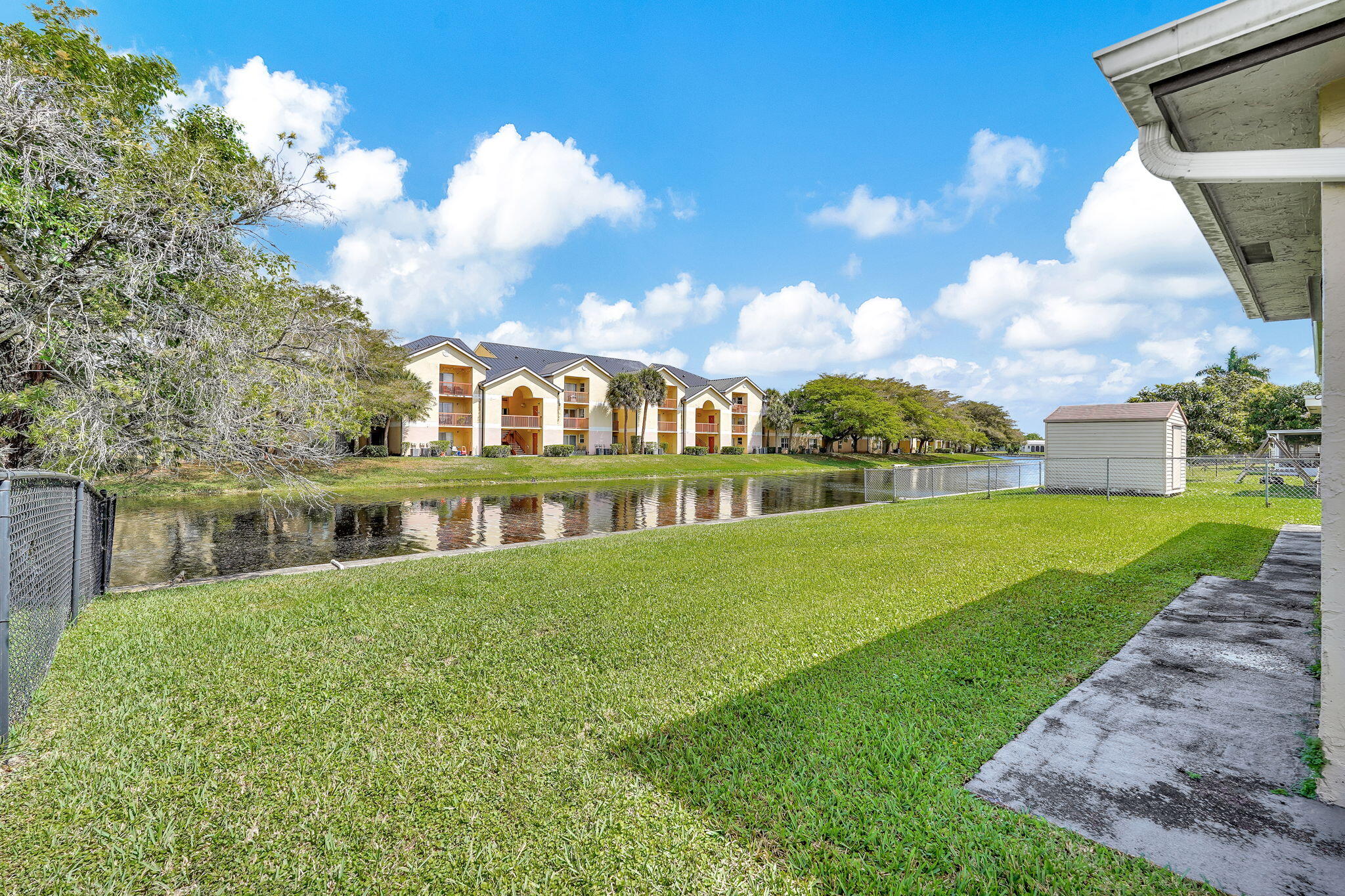 WESTWOOD COMMUNITY 3 - Residential