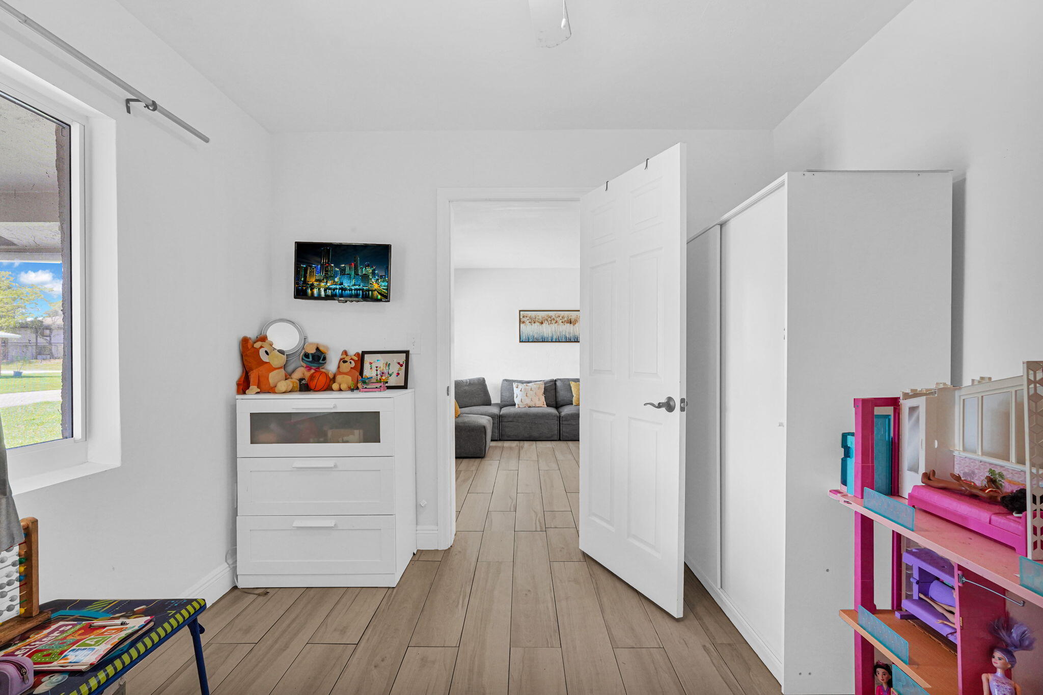 WESTWOOD COMMUNITY 3 - Residential