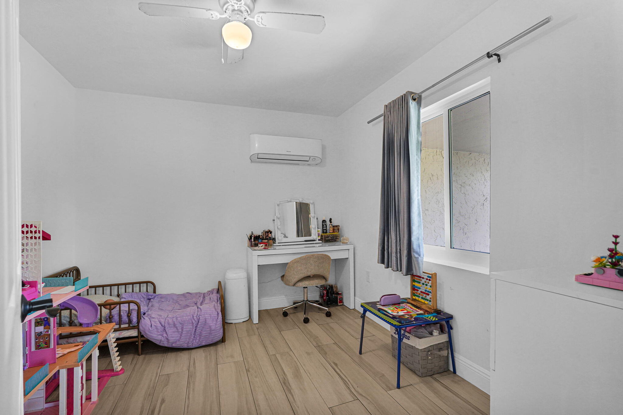 WESTWOOD COMMUNITY 3 - Residential