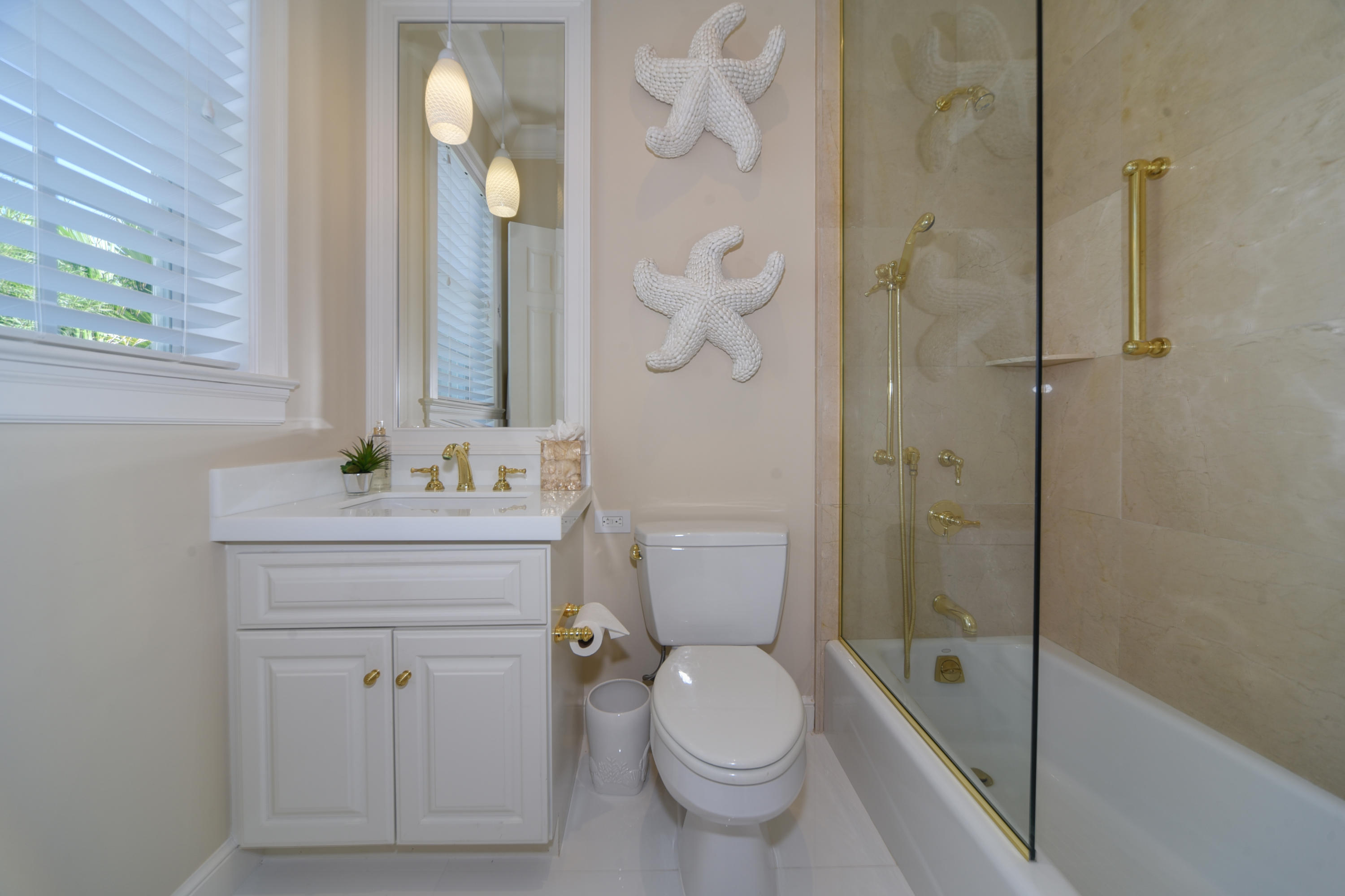 OLD PORT VILLAGE 4 - Residential