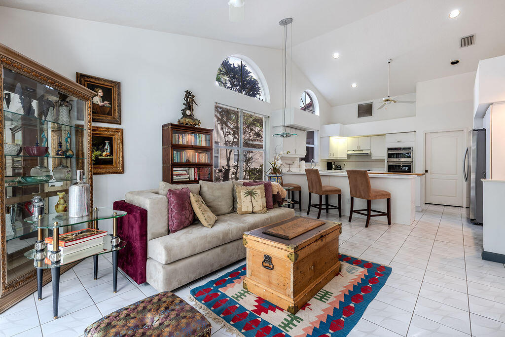 ABERDEEN 9 - Residential Lease