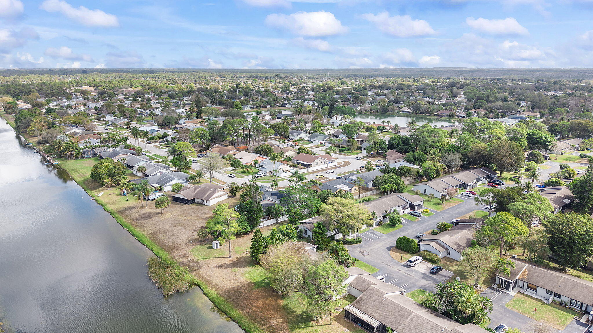 107 Conaskonk Circle