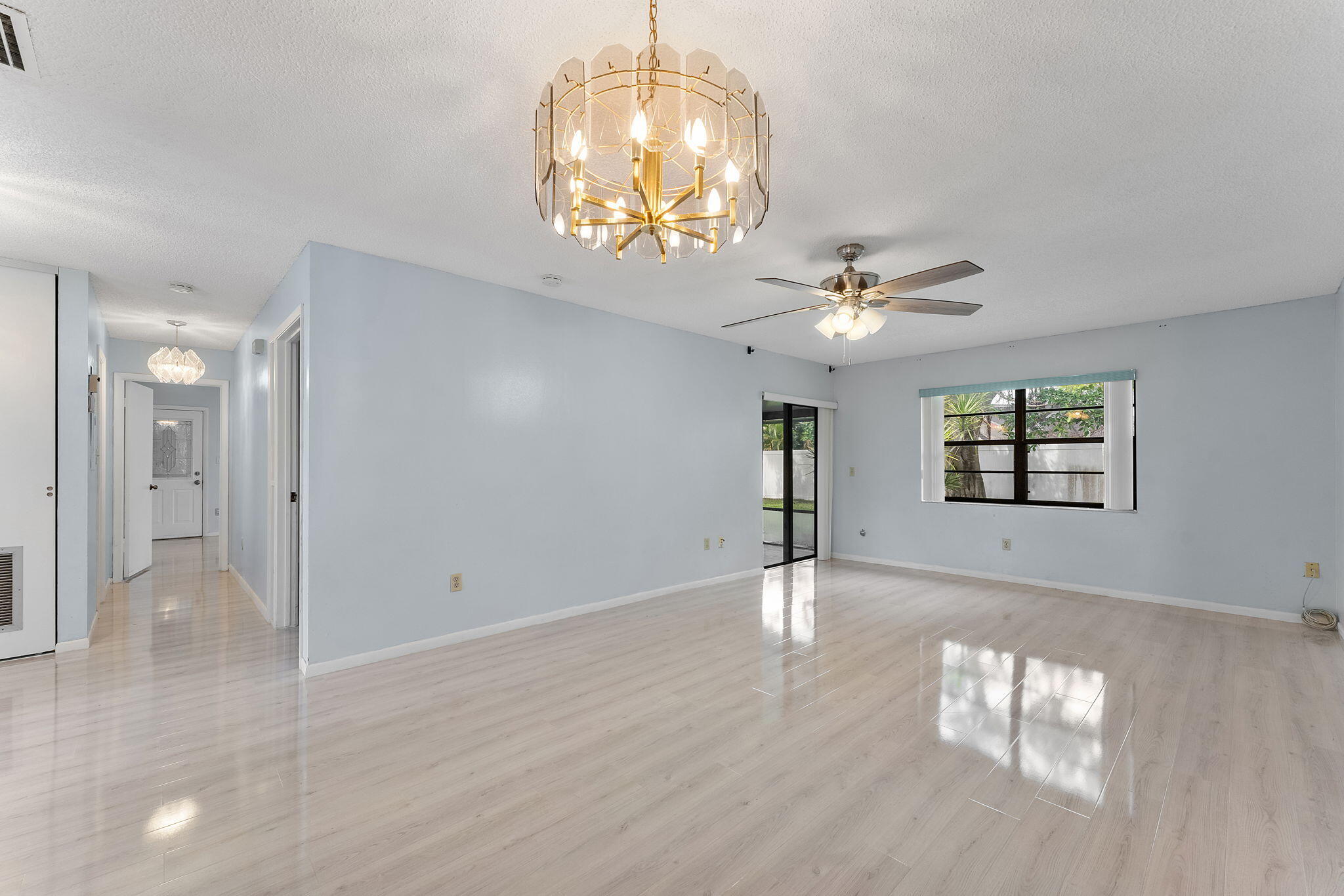 INDIAN TRAIL VILLAS 2 - Residential