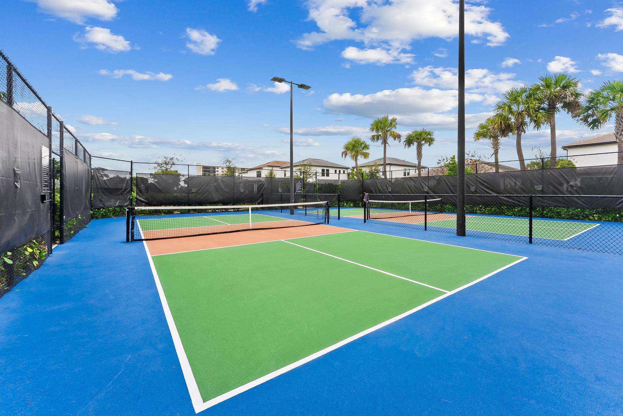 Oak Tree - Residential