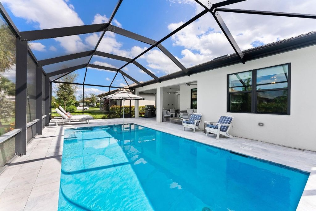 Photo of 2535 Primrose Place, Oakland Park, FL 33309 (MLS # F10533144)