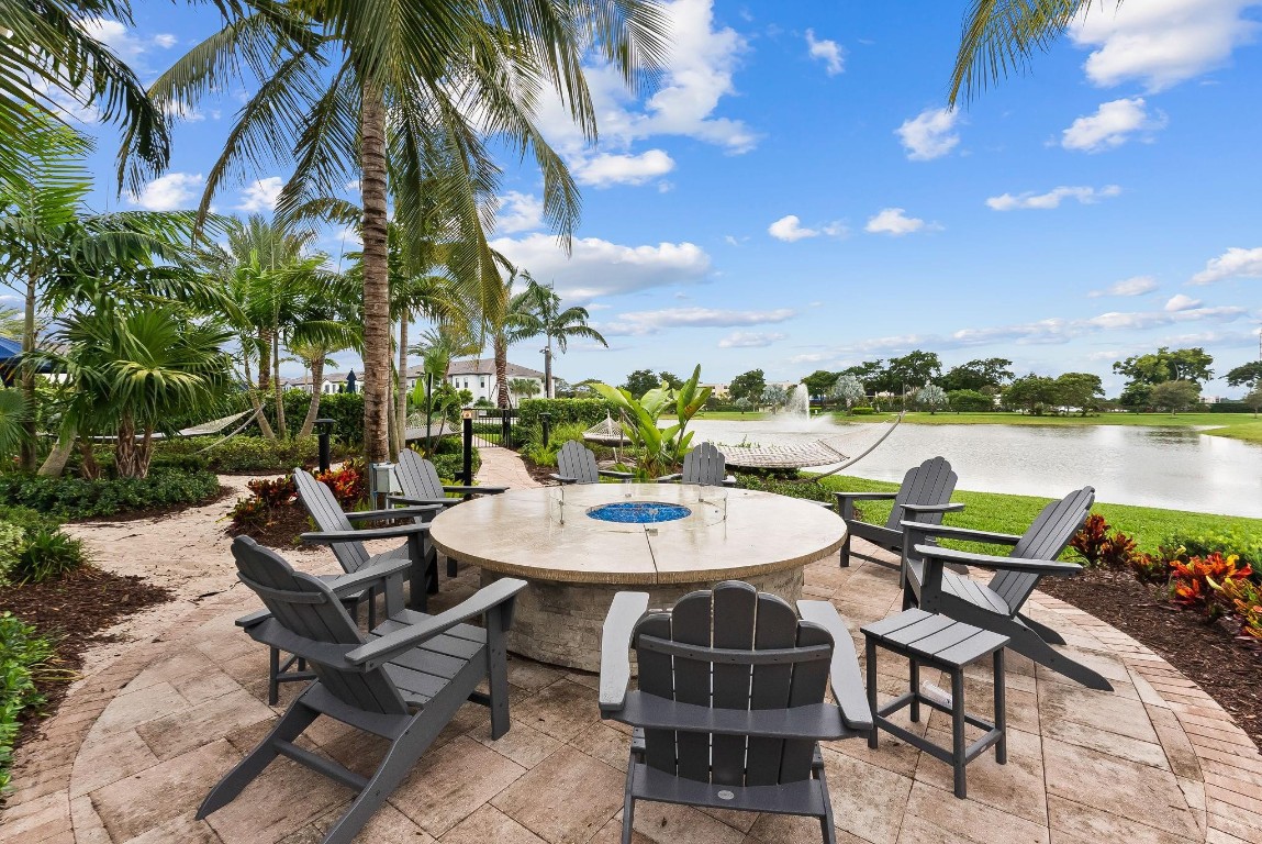 Oak Tree - Residential