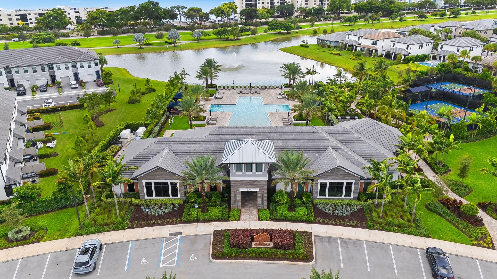 Oak Tree - Residential